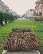 Champs, 1989. Bronze. Bd Pereire,Paris